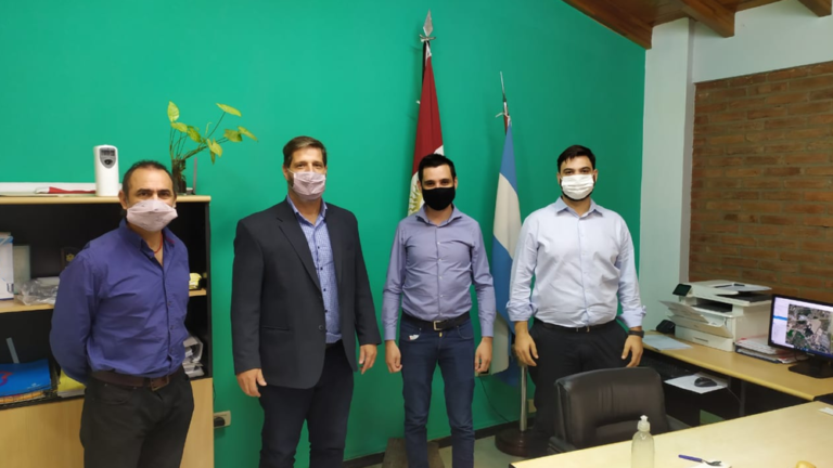 Autoridades del Ministerio de Trabajo de la Nación en Malvinas Argentinas