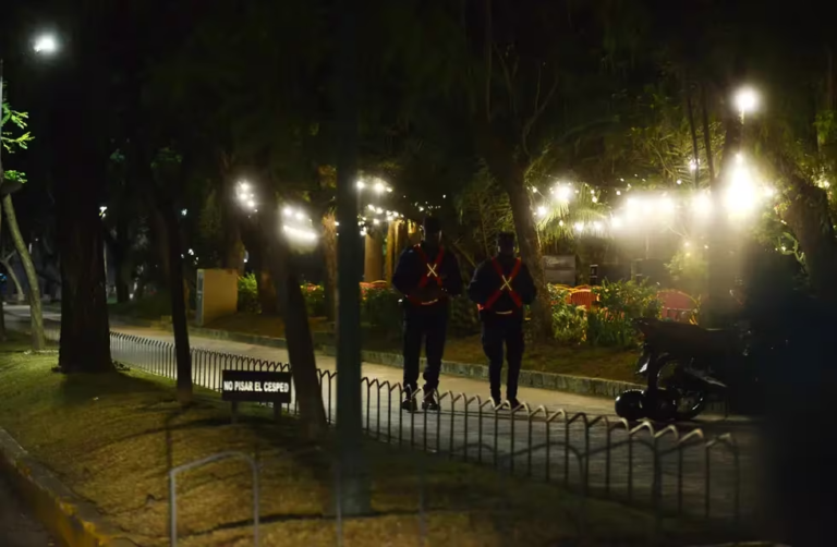 Investigan muerte en el Parque Sarmiento