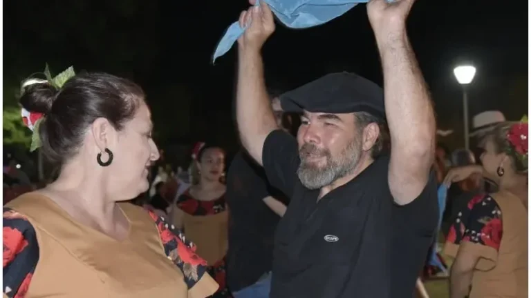 Comenzó el Festival Aniversario Laguna Larga