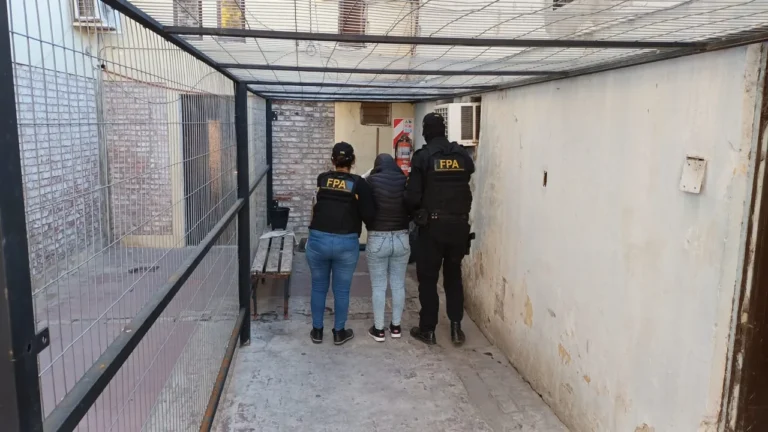 Una mujer intentó ingresar drogas a la cárcel en San Francisco