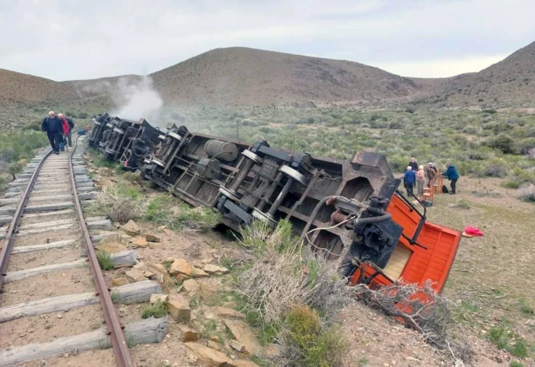 Descarriló el tren La Trochita en Río Negro