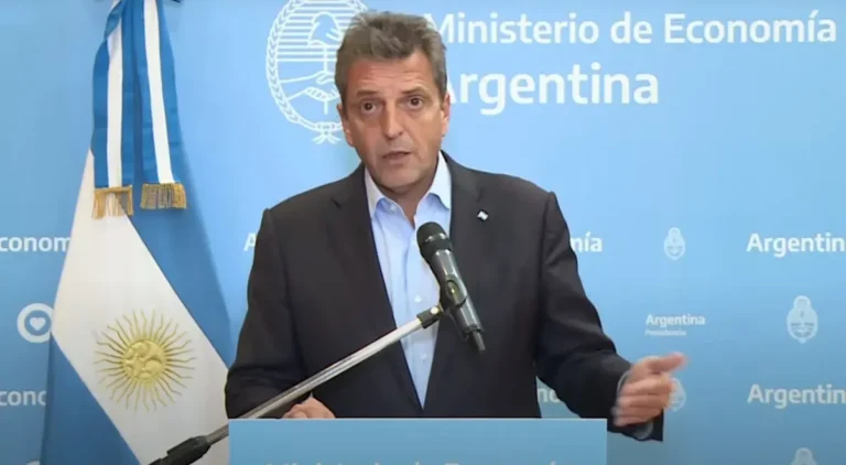 Sergio Massa seguirá siendo ministro de economía