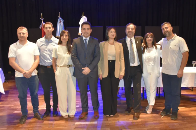 Torres Cena por su segundo periodo en Laguna Larga