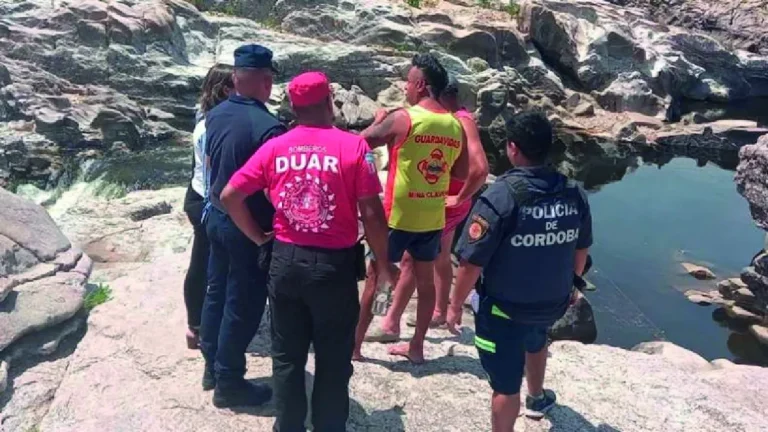 Turista fallece ahogado en Mina Clavero