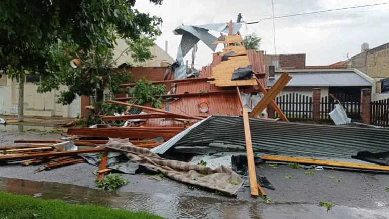 Un furioso temporal destrozó Miramar