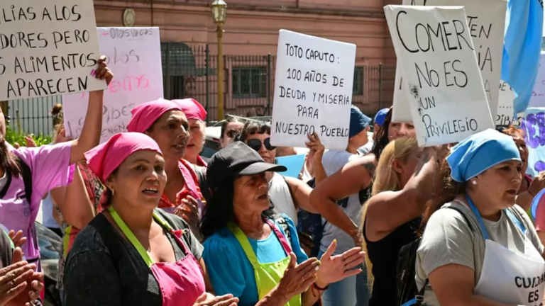 Piqueteros volvieron a marchar por alimentos