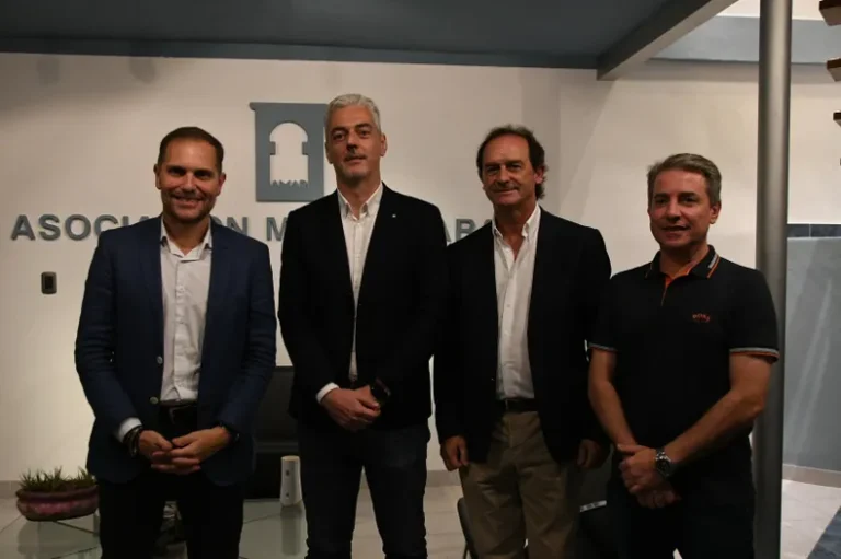 Martín Gill despegó a las cooperativas del tarifazo
