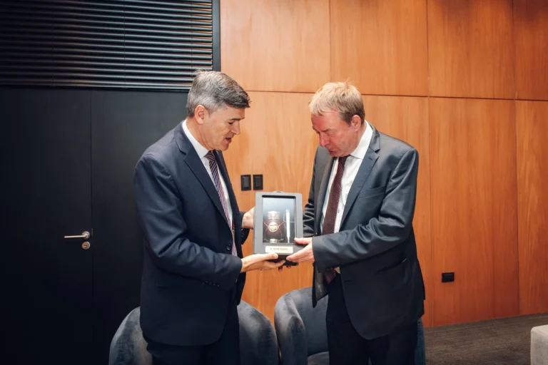 Passerini recibió al Embajador de la República de Alemania