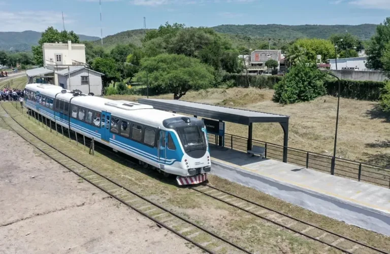 Hombre es embestido por el Tren en La Falda