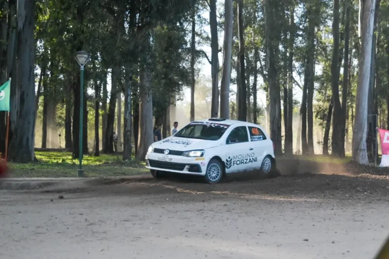 Histórico paso del Rally Cordobés en Calchín