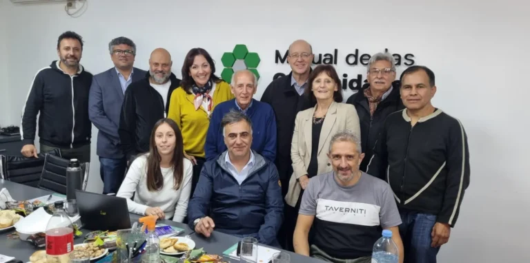 Reunión de mutuales en General Deheza