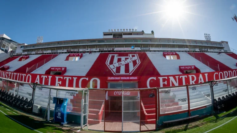 Hinchas de Instituto con restricción de concurrencia