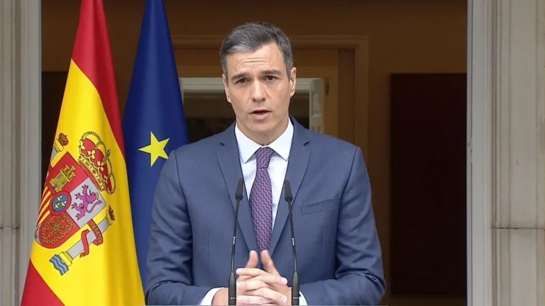 Pedro Sánchez continúa como presidente de España