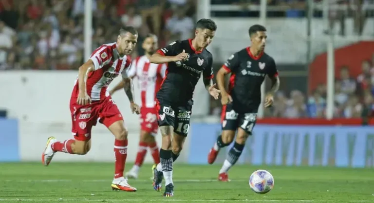 Instituto igualó con Unión de Santa Fe 