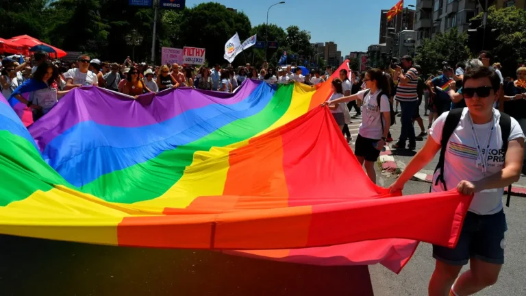 Irak penalizará relaciones homosexuales con hasta 15 años de cárcel