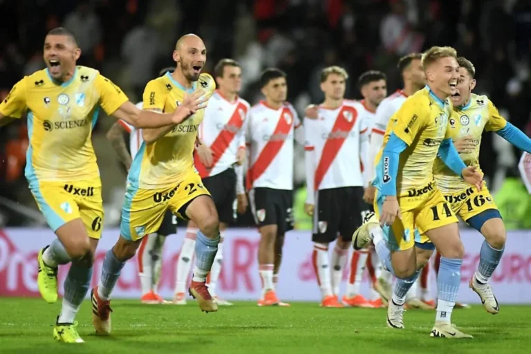 Temperley eliminó a River de la Copa Argentina