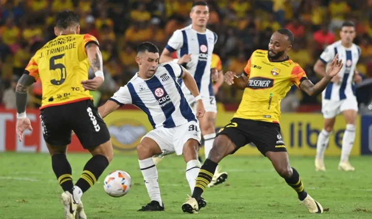 Talleres contundente en la Libertadores