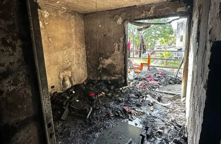 Rescataron a una niña del incendio de una vivienda en Villa María