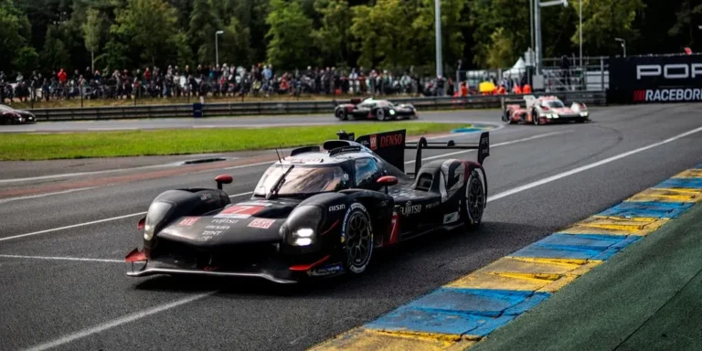 Histórica actuación de Pechito López en Le Mans