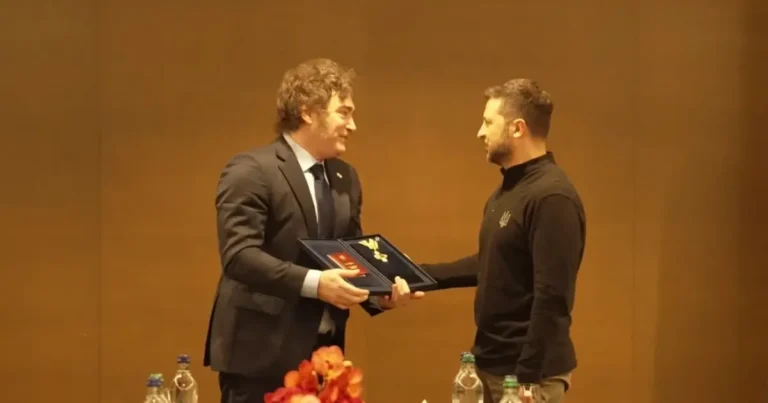 Milei se reunió con Zelensky y recibió la Orden de la Libertad