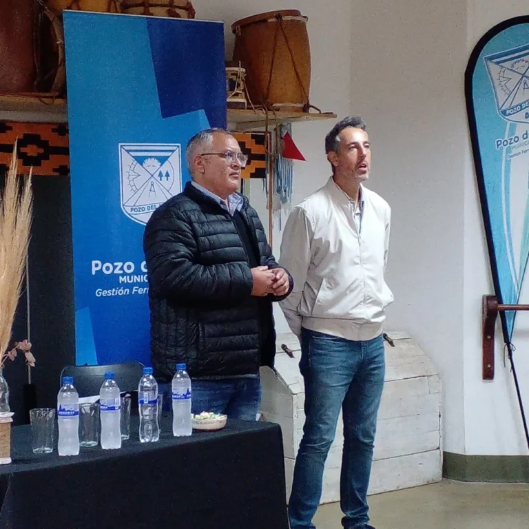 Pozo del Molle: capacitación en arbolado urbano 