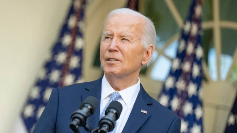 Joe Biden retiró su candidatura a presidente en EEUU