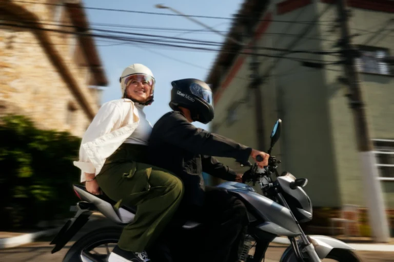 Uso del Casco: Uber Introduce Recordatorio en Uber Moto