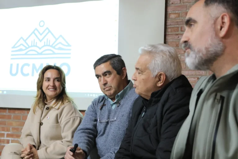Prunotto en el lanzamiento de la Universidad de Cooperativas y Mutuales del Noroeste