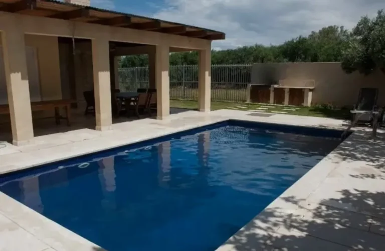 Mina Clavero: encontraron muerta a una mujer de 90 años en una pileta