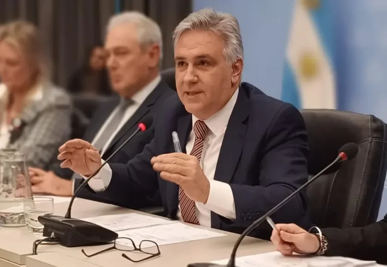 Llaryora pidió a diputados que voten el proyecto que eleva el corte de biocombustibles