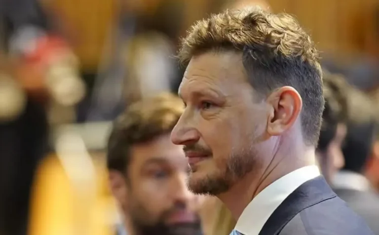 Se fugó un diputado misionero acusado de tener pornografía infantil