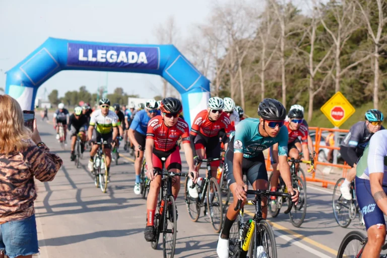 Luque: Séptima fecha Campeonato Provincial de Ciclismo en Ruta