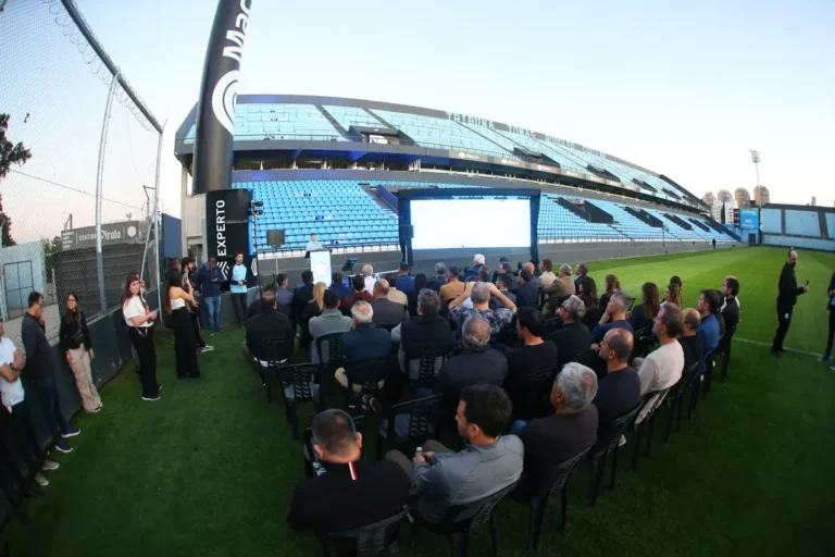 Belgrano inauguró la ampliación del estadio Julio César Villagra
