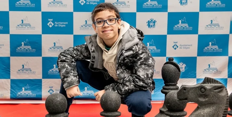 Otra hazaña de Faustino Oro: ganó invicto un torneo de ajedrez en España