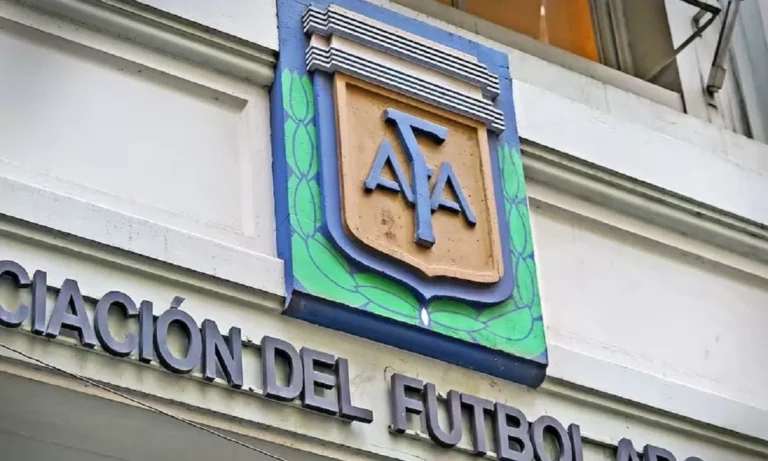 La Justicia falló a favor de la AFA y ordenó suspender la implementación de las SAD en los clubes