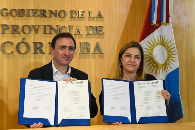 El Ministerio de Justicia y Trabajo y la UPC impulsan la capacitación de operadores de tránsito