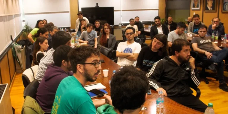 Estudiantes se sumarán al paro del transporte del miércoles 30