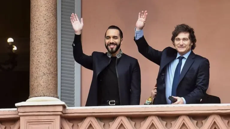 Nayib Bukele visita Argentina