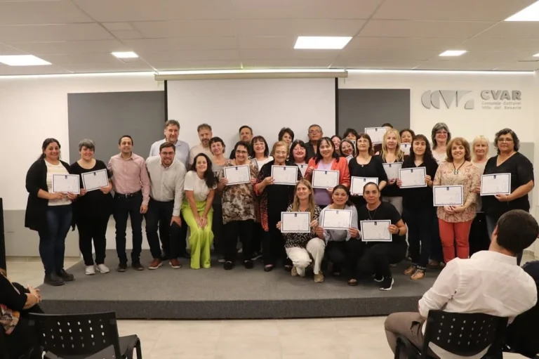 Entrega de certificados en Villa del Rosario