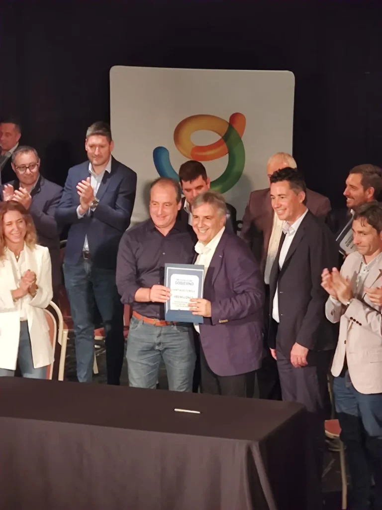 Santiago Temple recibió fondos FOCOM para obras