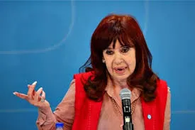 Cristina Kirchner asumió la presidencia del PJ