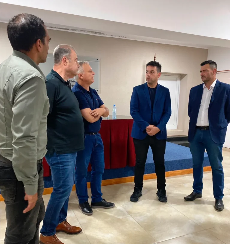 Apoyo a Cooperativa Eléctrica de Laguna Larga