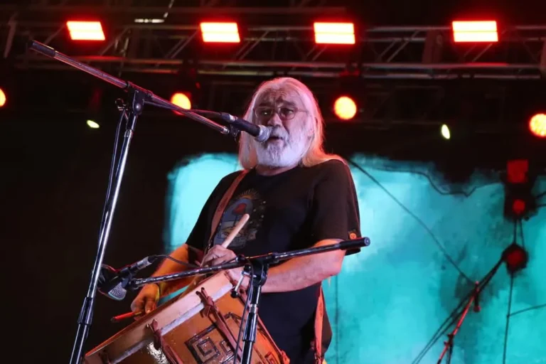  Tercera noche del Festival del Folclore en el Agua