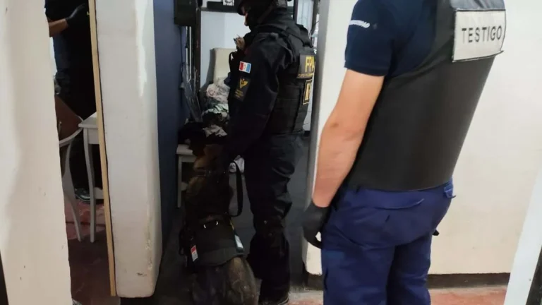 Villa del Rosario: Detuvieron a una agente que era pareja de un «referente narco»