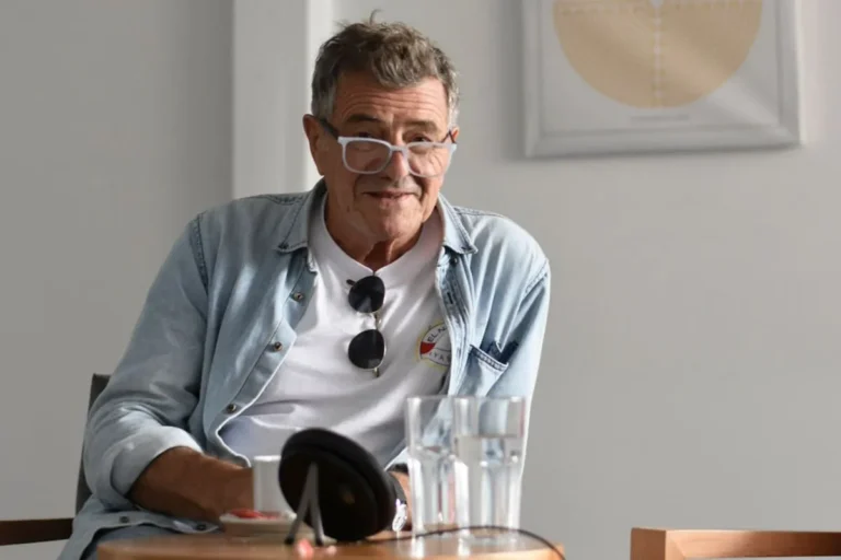 Guillermo Saccomanno ganó el Premio Alfaguara de novela