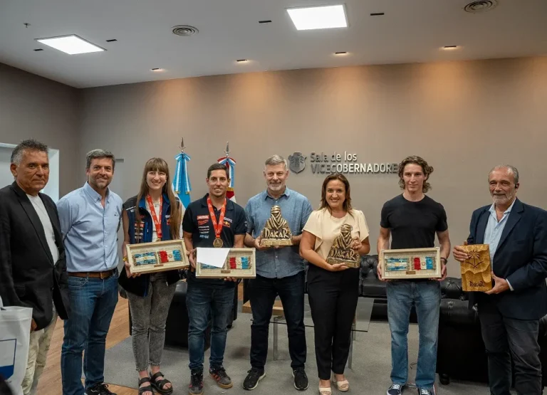 Prunotto visitó a los cordobeses ganadores del Dakar