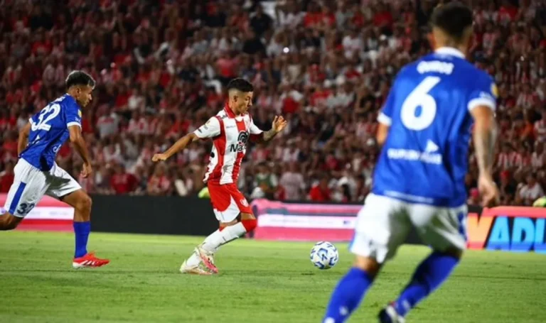 Instituto venció a Vélez en Alta Córdoba