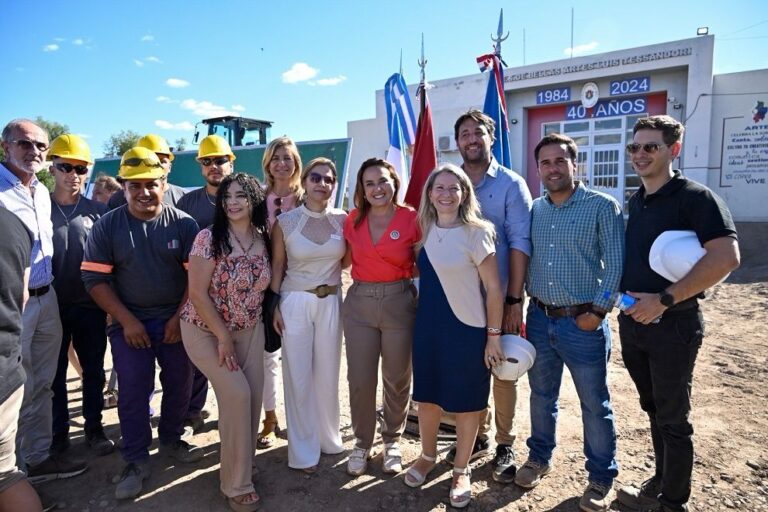 Prunotto en el inicio de obra de la Universidad Provincial en Villa Dolores