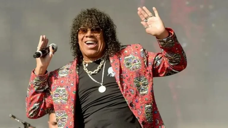 Robaron la peluca de La Mona Jiménez 