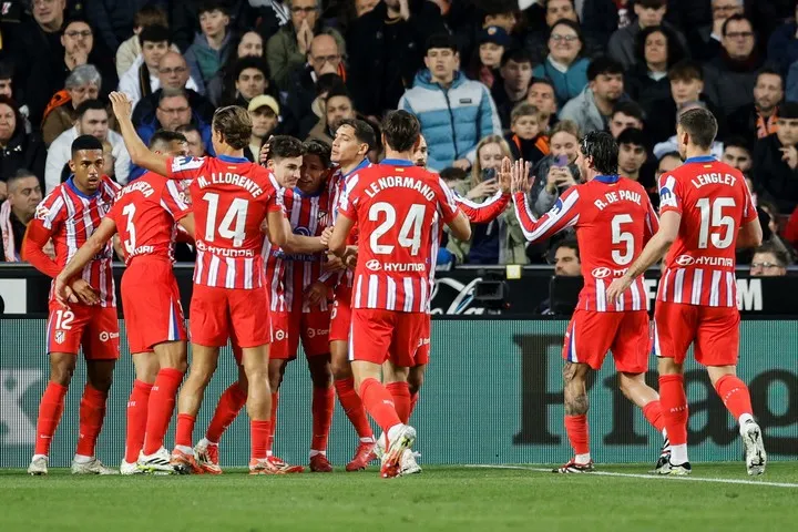 Álvarez brilló con doblete en la goleada del Atlético Madrid